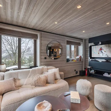 Luxueux 6 Avec Jacuzzi Et Home-cinema A Megeve, Proche Centre - Fr-1-569-93 Chalet